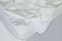 Thumbnail for White Medium Weight Hypoallergenic Twin Down Alternative Comforter