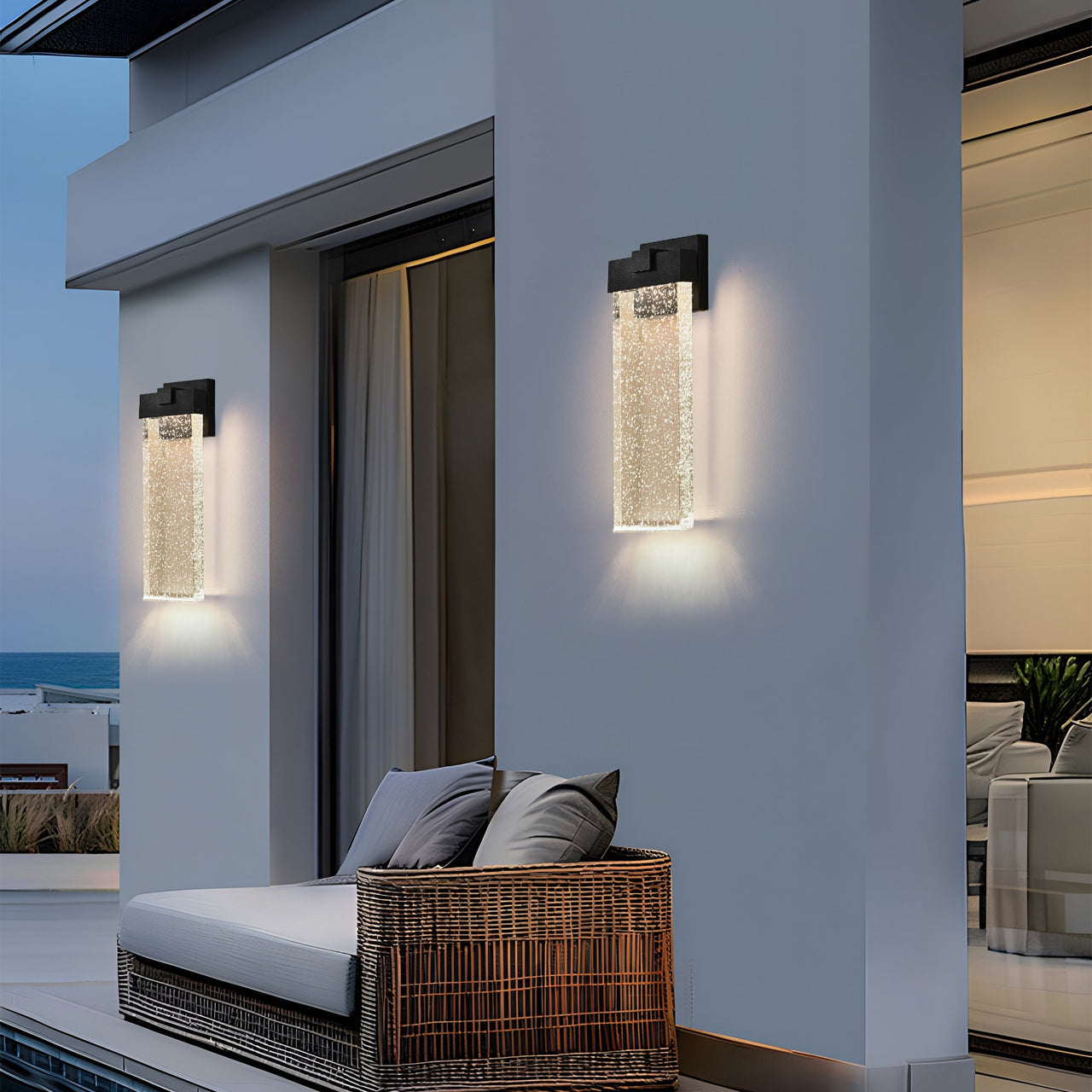Modern Outdoor Wall Light Fixture
