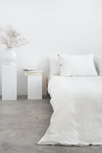 Thumbnail for White linen duvet cover with coconut buttons