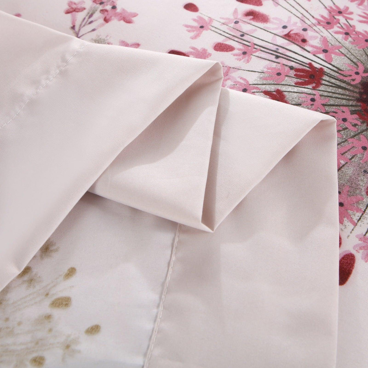 Pearl Bay 6 Piece Bed Sheet & Pillow Set