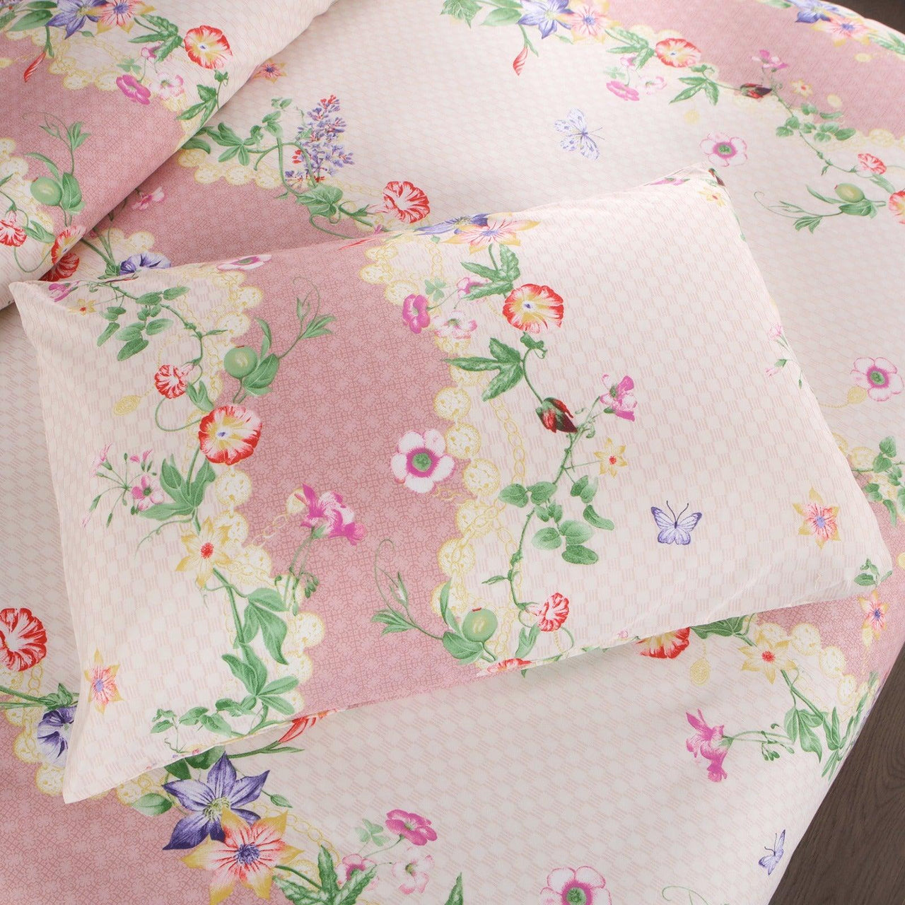 Pearl Bay 6 Piece Bed Sheet & Pillow Set