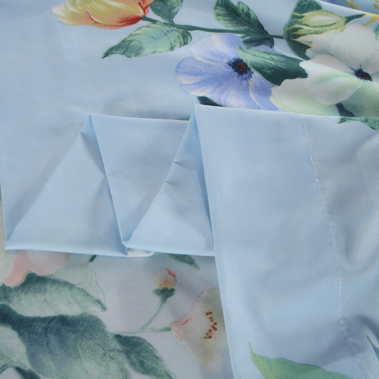 Pearl Bay 6 Piece Bed Sheet & Pillow Set