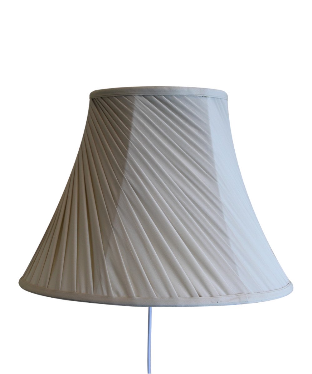 8"W Floating Shade Plug-In Wall Light