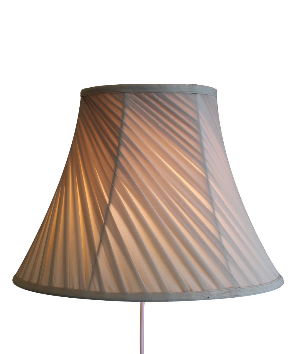 8"W Floating Shade Plug-In Wall Light