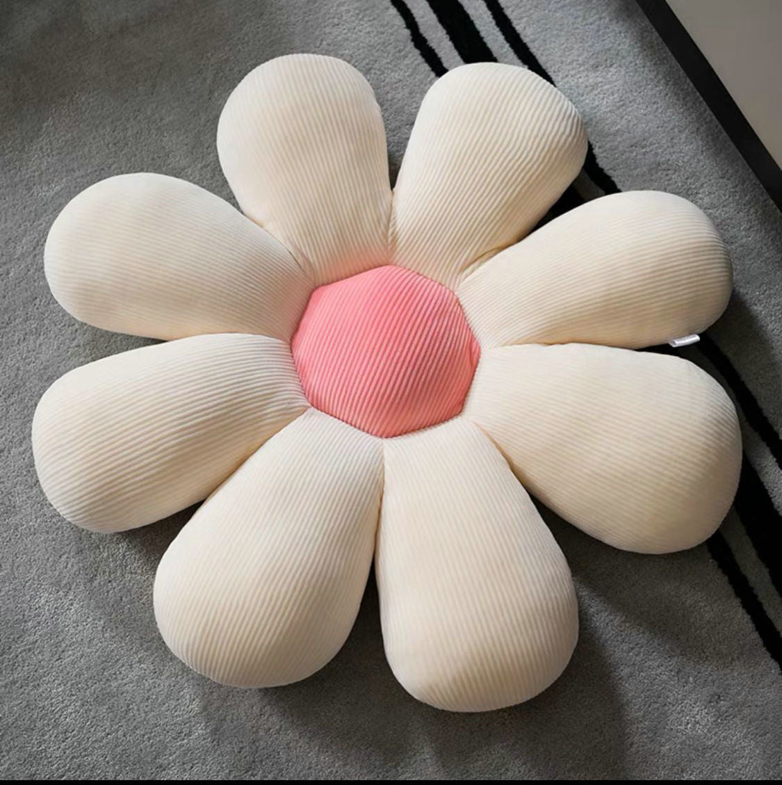 Cute Floral Sunflower Pillow - Casatrail.com