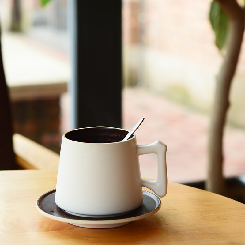 Mugs & Cups