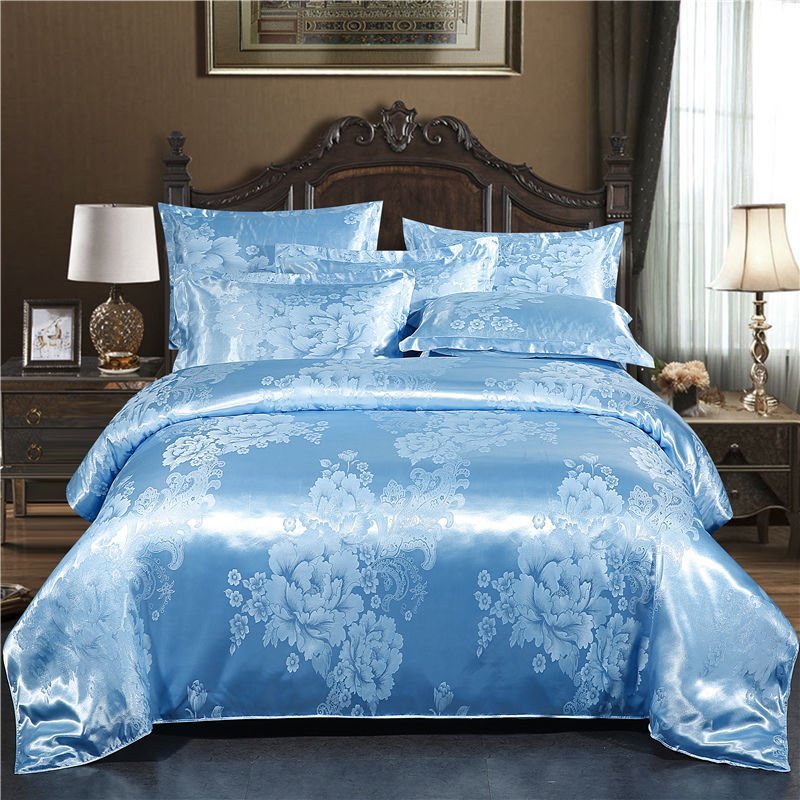 European Jacquard Quilt Cover for Single and Double Size Beds - Casatrail.com