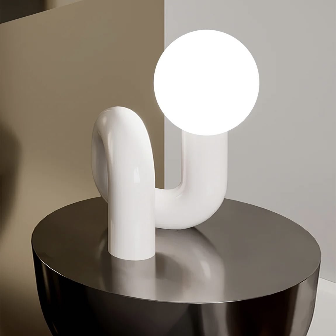 Modern Spiral Bedside Table Lamp