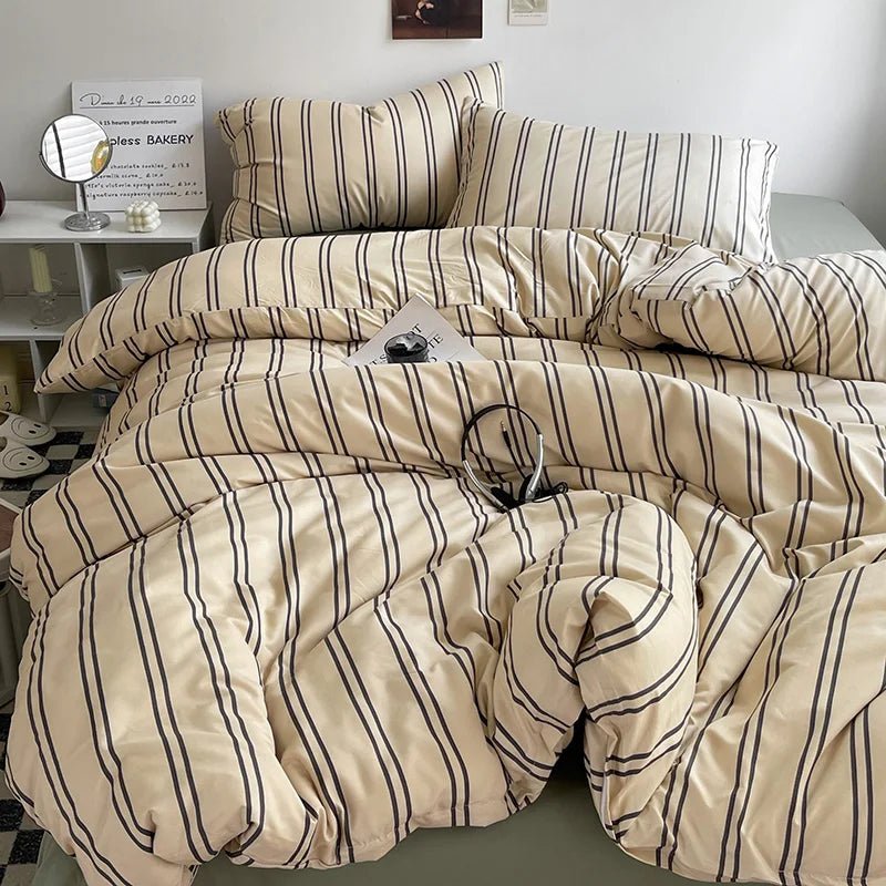 Stripe Bedding Comforter Set with Pillowcase & Bed Sheet - Casatrail.com