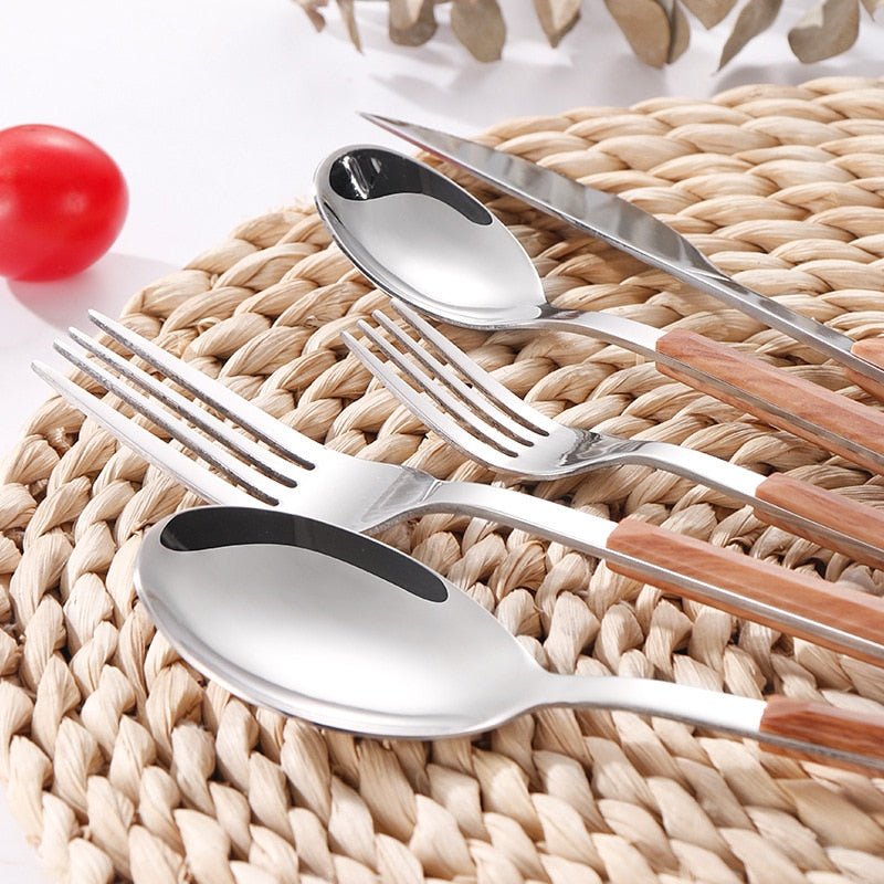 16 Pieces Wooden Handle Cutlery Set - Casatrail.com