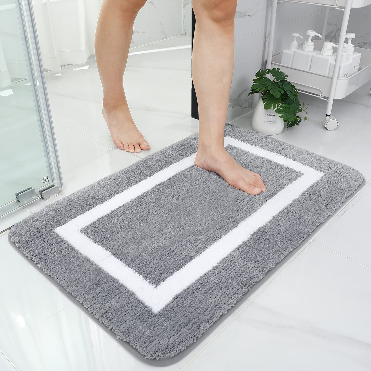 Soft Plush Bathroom Rug Absorbent and Quick Dry