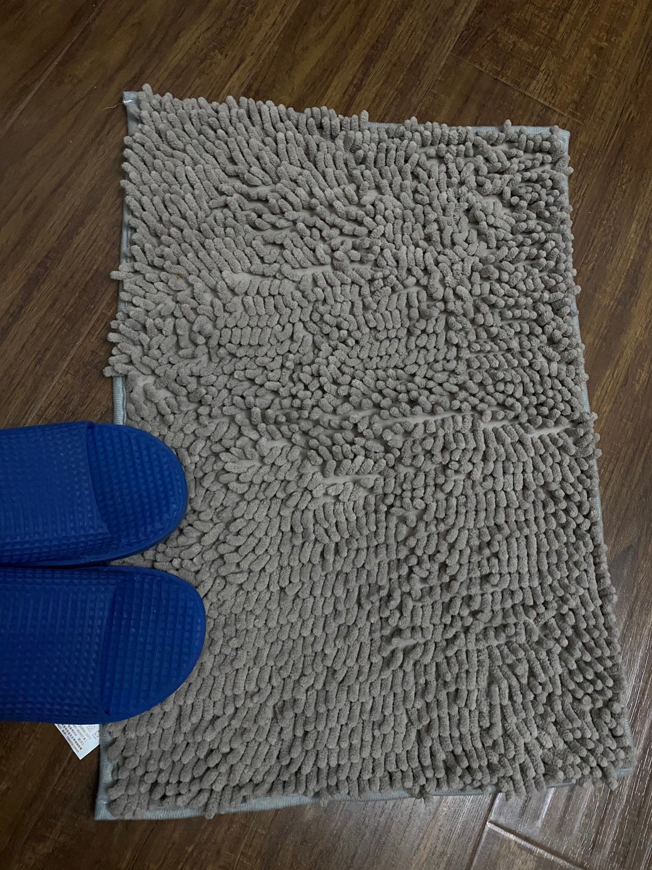 Microfiber Chenille Bath Mat, Anti-Slip, Water Absorbent