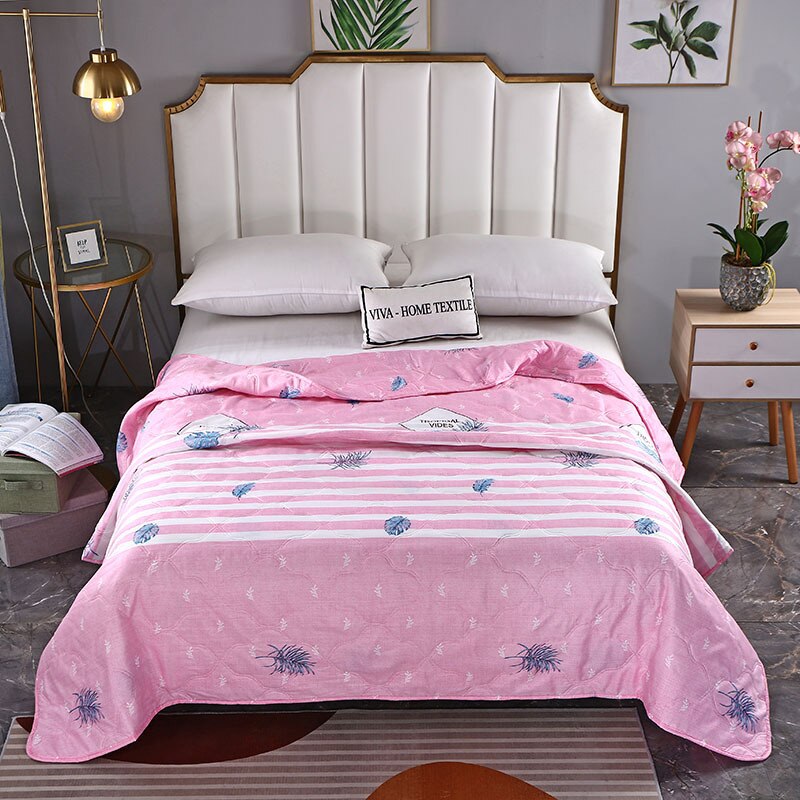 Striped Summer Quilt - Lightweight Air-conditioned Comforter