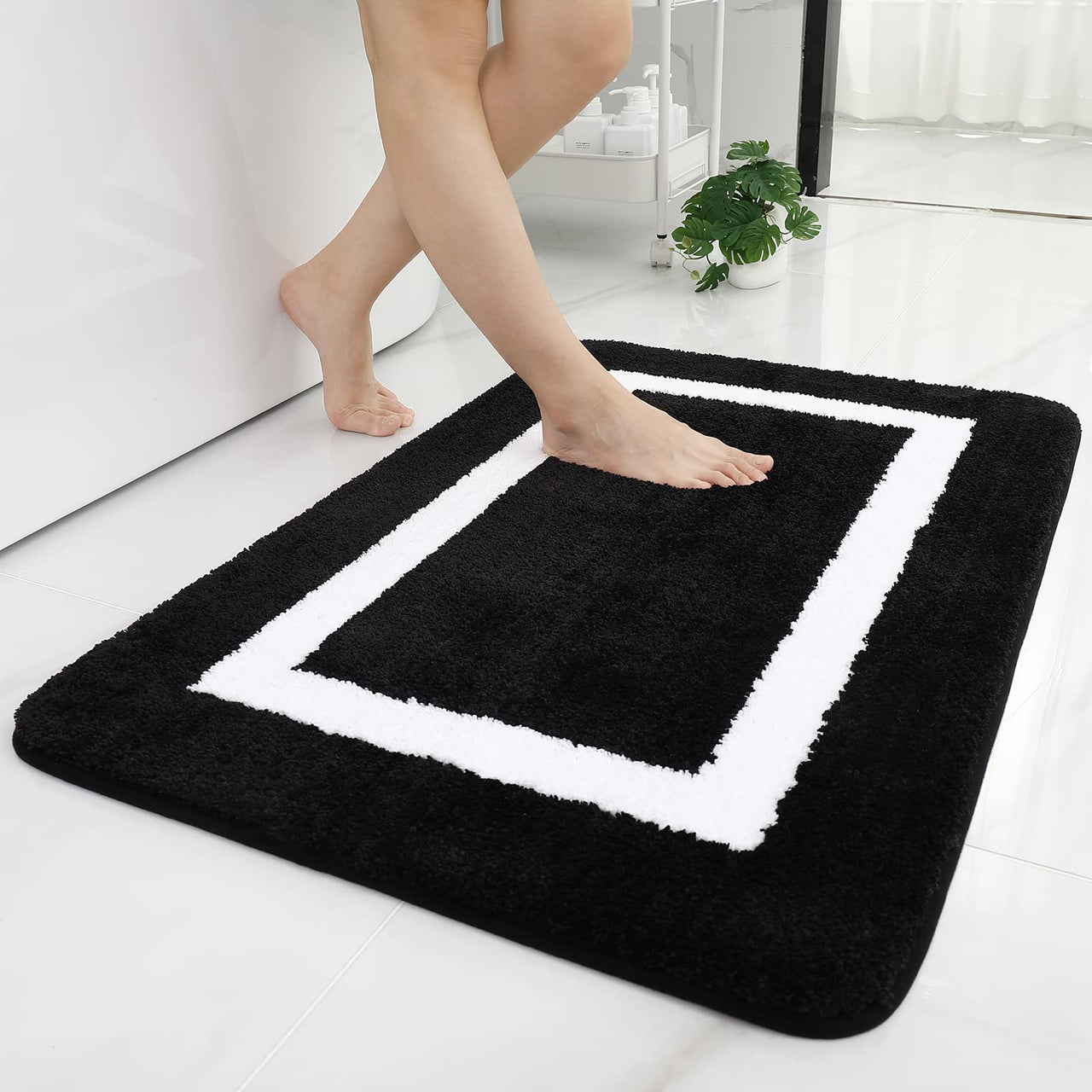 Absorbent Soft and Plush Bath Mat - Casatrail.com