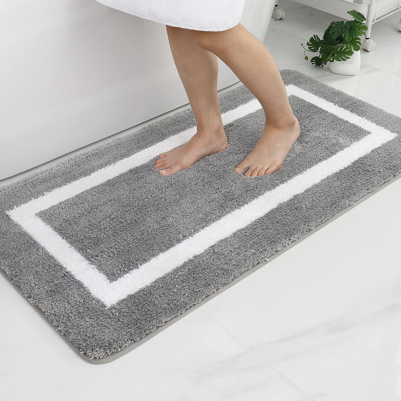 Absorbent Soft and Plush Bath Mat - Casatrail.com