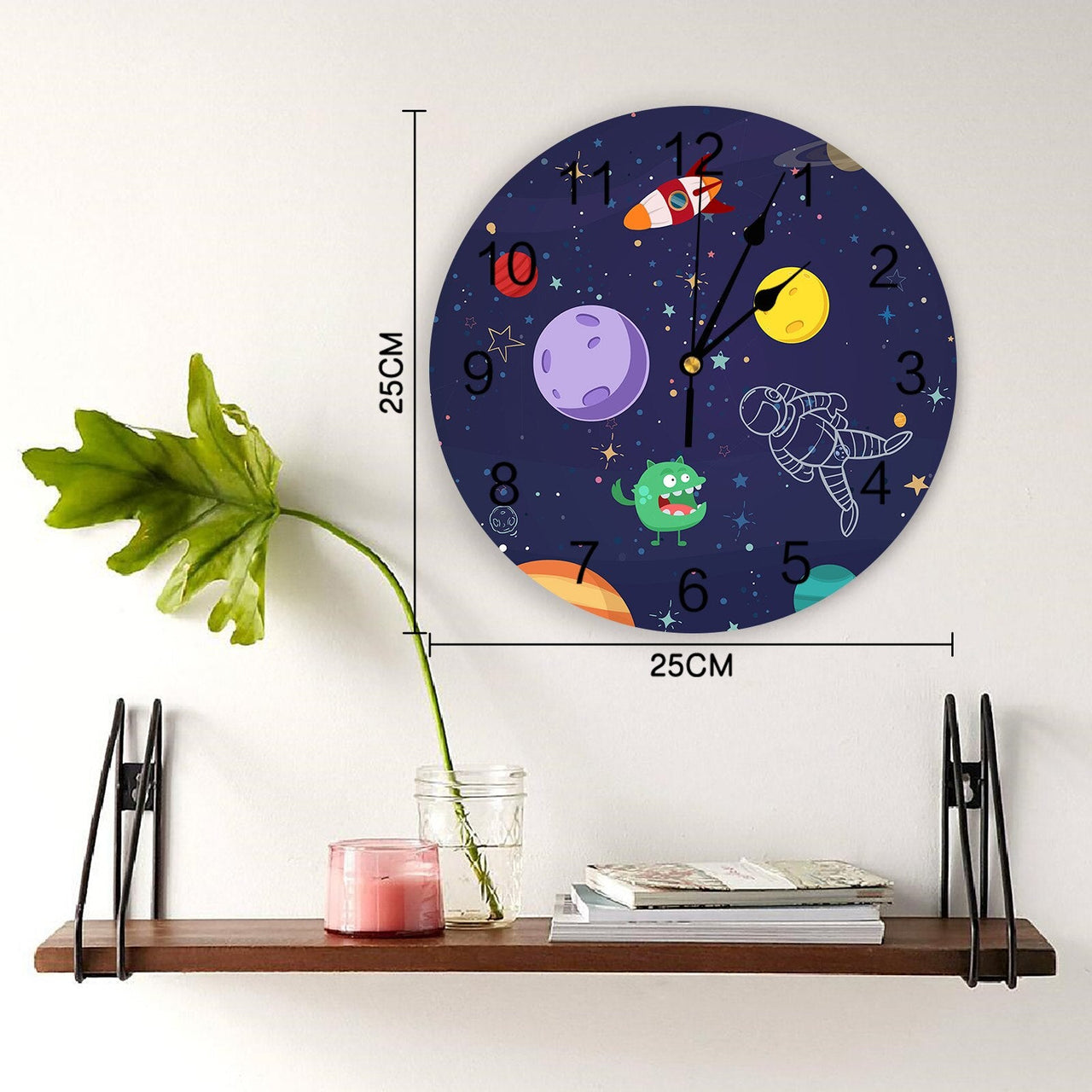Astronaut Wall Clock - Large Round Silent Clock - Casatrail.com