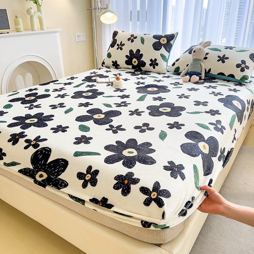 Cartoon Style Velvet Fitted Sheet - Casatrail.com