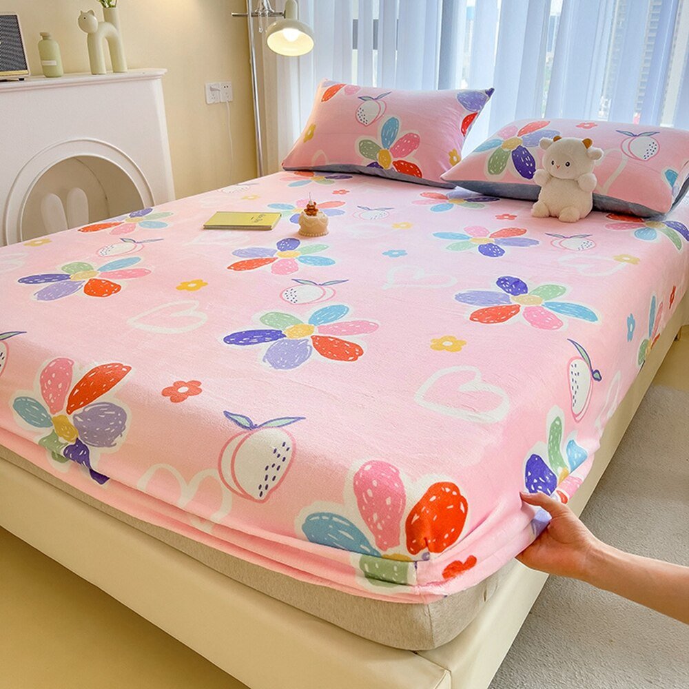 Cartoon Style Velvet Fitted Sheet - Casatrail.com