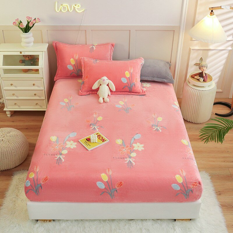 Cartoon Style Warm Bed Cover - Velvet Fitted Sheet - Casatrail.com