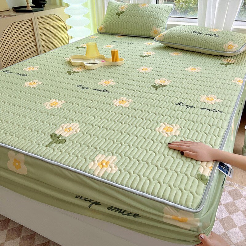 Class A Latex Mattress Cover for Cool Summer Nights - Casatrail.com