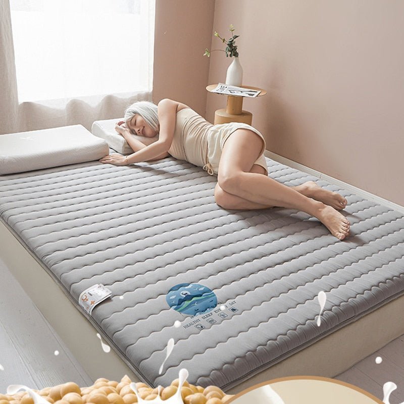 Comfortable Mattress Topper - 5CM Soft Antibacterial Cushion - Casatrail.com