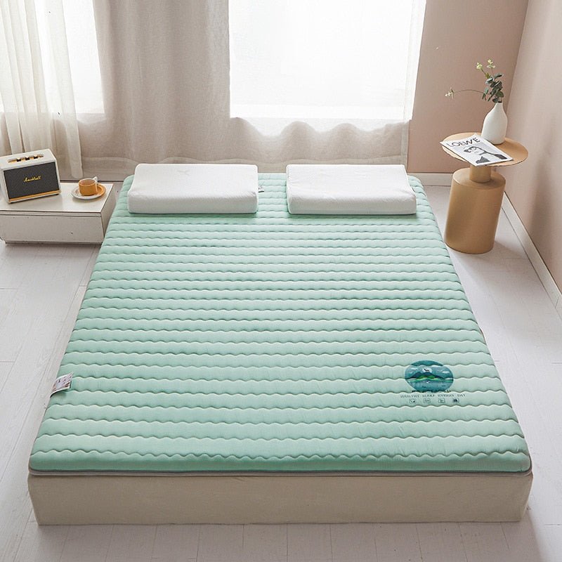 Comfortable Mattress Topper - 5CM Soft Antibacterial Cushion - Casatrail.com