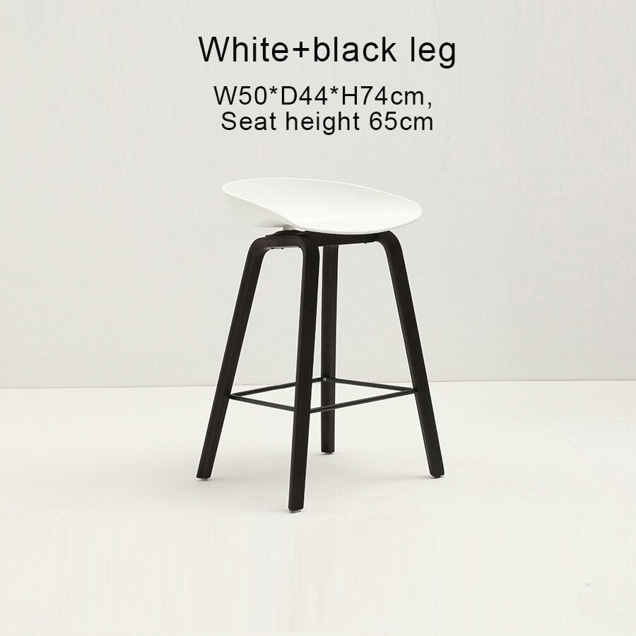 Counter Kitchen Stool with PP Seat and Beech Wood Legs - Casatrail.com