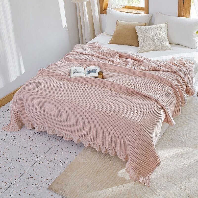 Cozy Summer Ruffles Blanket - 100% Cotton - Casatrail.com