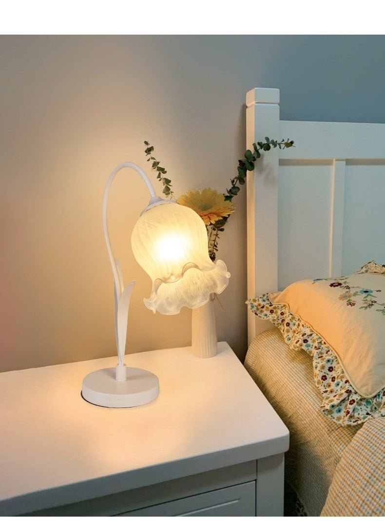 Cream Wind Floor Lamp - Versatile Home Lighting - Casatrail.com