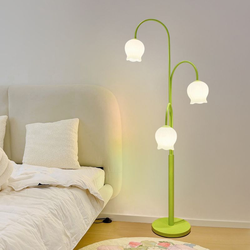 Cream Wind Floor Lamp with Lily of the Valley Design - Casatrail.com