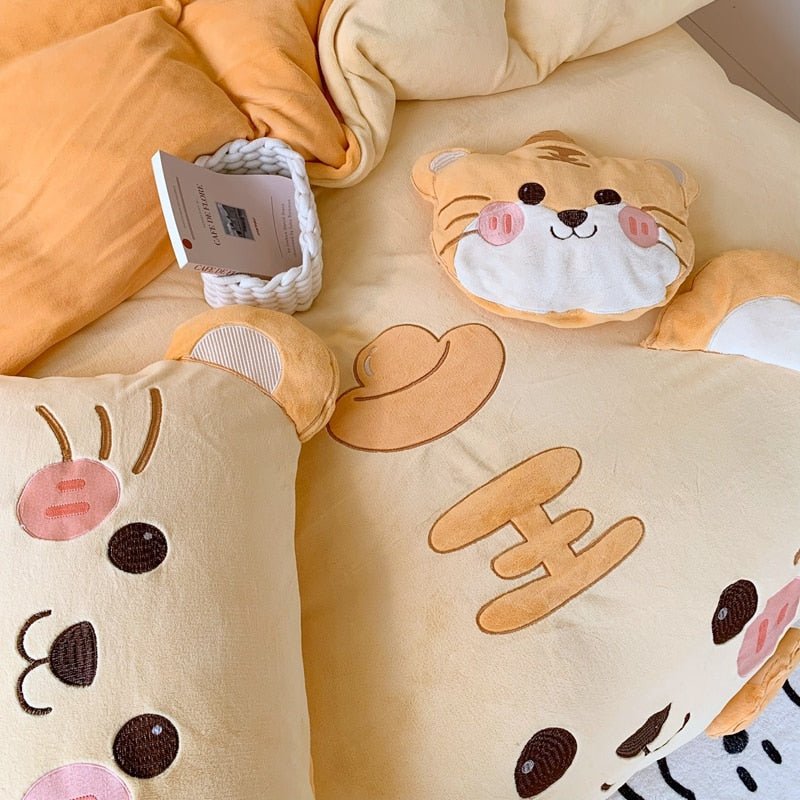 Cute Cartoon Tiger Applique Bedding Set - Casatrail.com