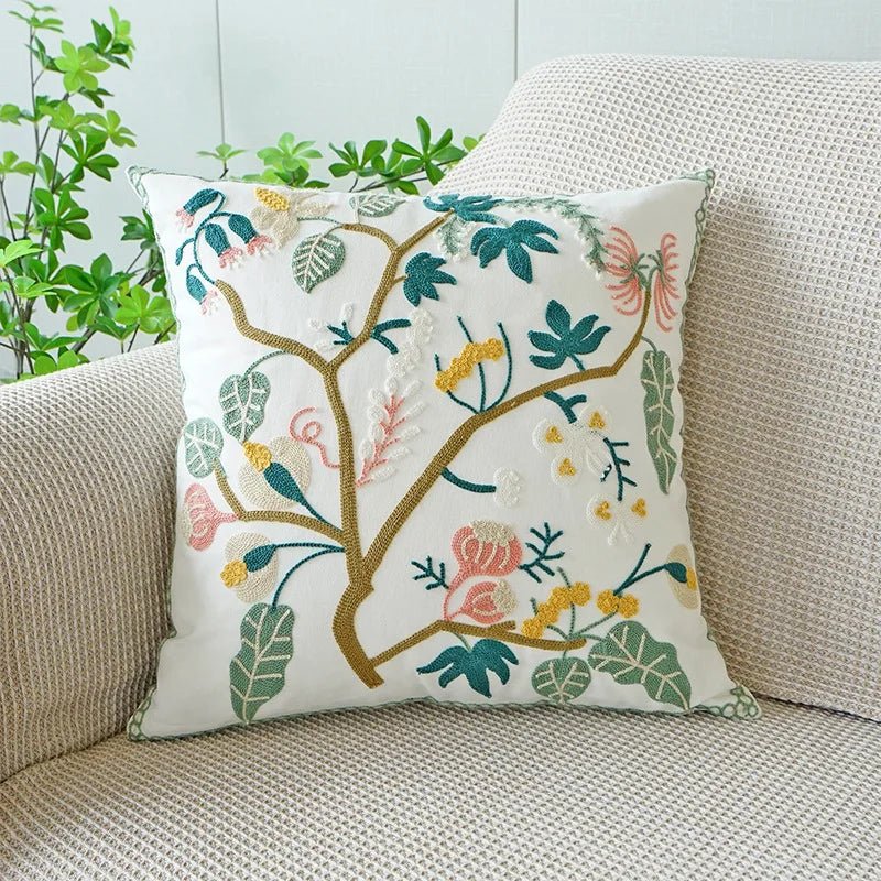 Cute Throw Pillow Cover For Sofa With Nordic Flower Design - Casatrail.com