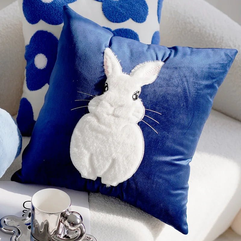 Cute Throw Pillow Cover For Sofa With Nordic Flower Design - Casatrail.com