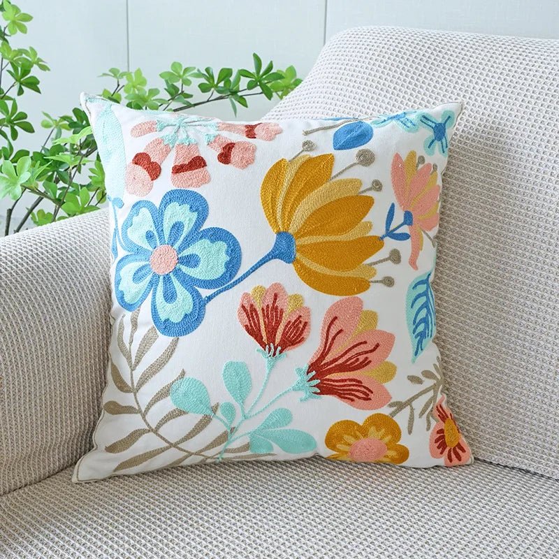 Cute Throw Pillow Cover For Sofa With Nordic Flower Design - Casatrail.com