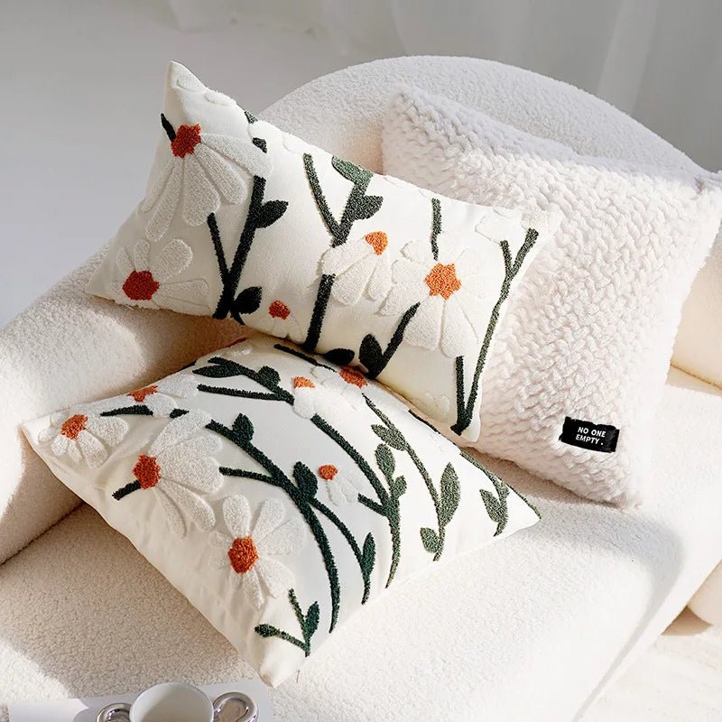 Cute Throw Pillow Cover For Sofa With Nordic Flower Design - Casatrail.com