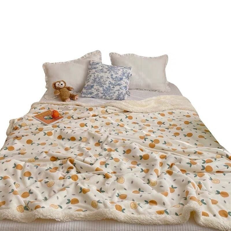 Double Thickened Lamb Fleece Blanket - Casatrail.com