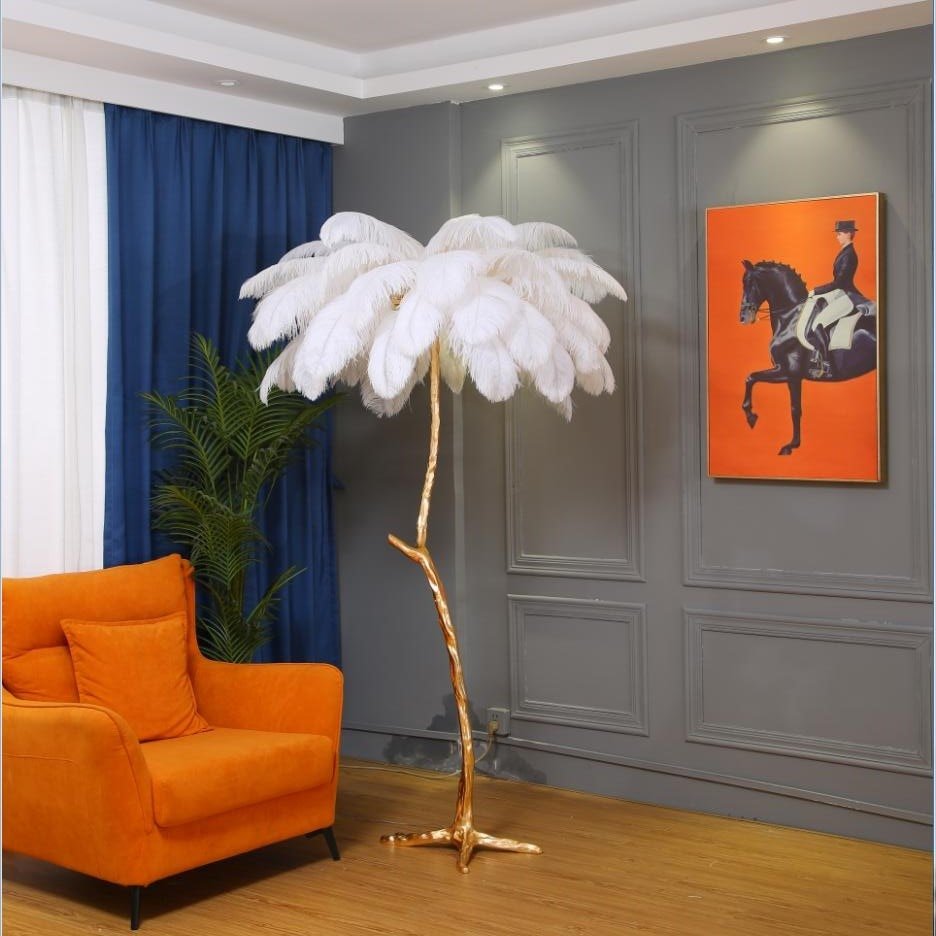 Elegant Nordic LED Floor Lamp with Ostrich Feather - Casatrail.com