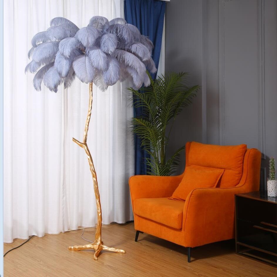 Elegant Nordic LED Floor Lamp with Ostrich Feather - Casatrail.com