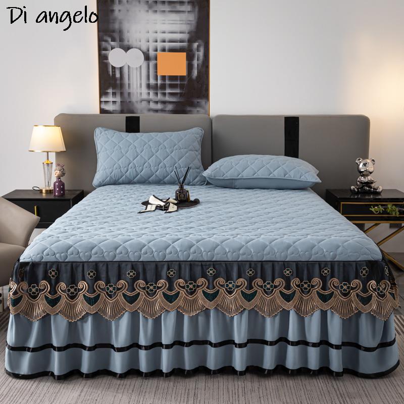 Embroidered Velvet Luxury Bedspread - Wedding Gift - Casatrail.com