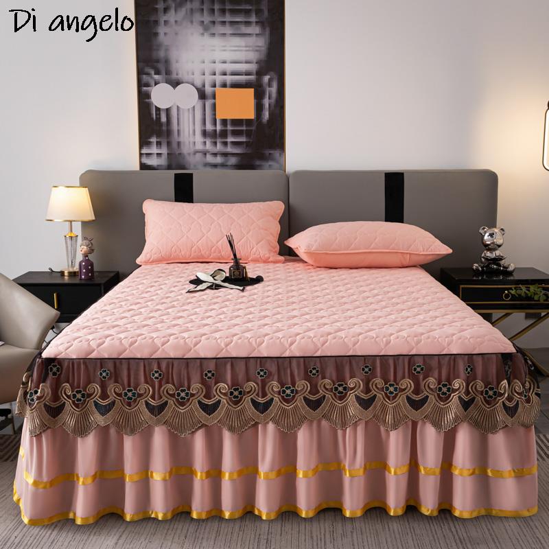 Embroidered Velvet Luxury Bedspread - Wedding Gift - Casatrail.com