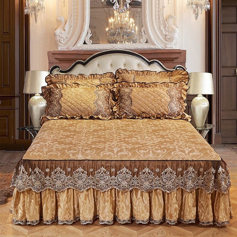 Europe Princess Bedding Set with Velvet Bed Skirt and Pillowcases for King Queen Size Mattress Cover - Casatrail.com