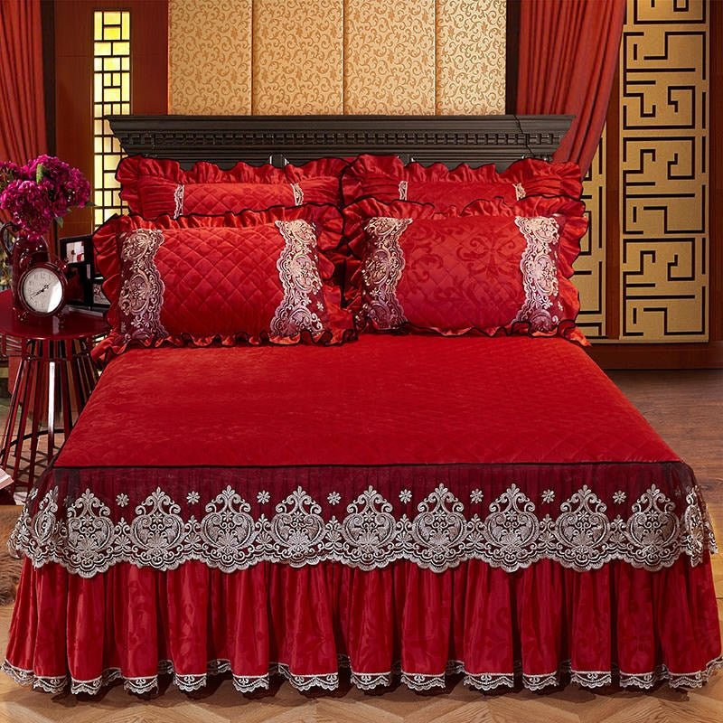 Europe Princess Bedding Set with Velvet Bed Skirt and Pillowcases for King Queen Size Mattress Cover - Casatrail.com