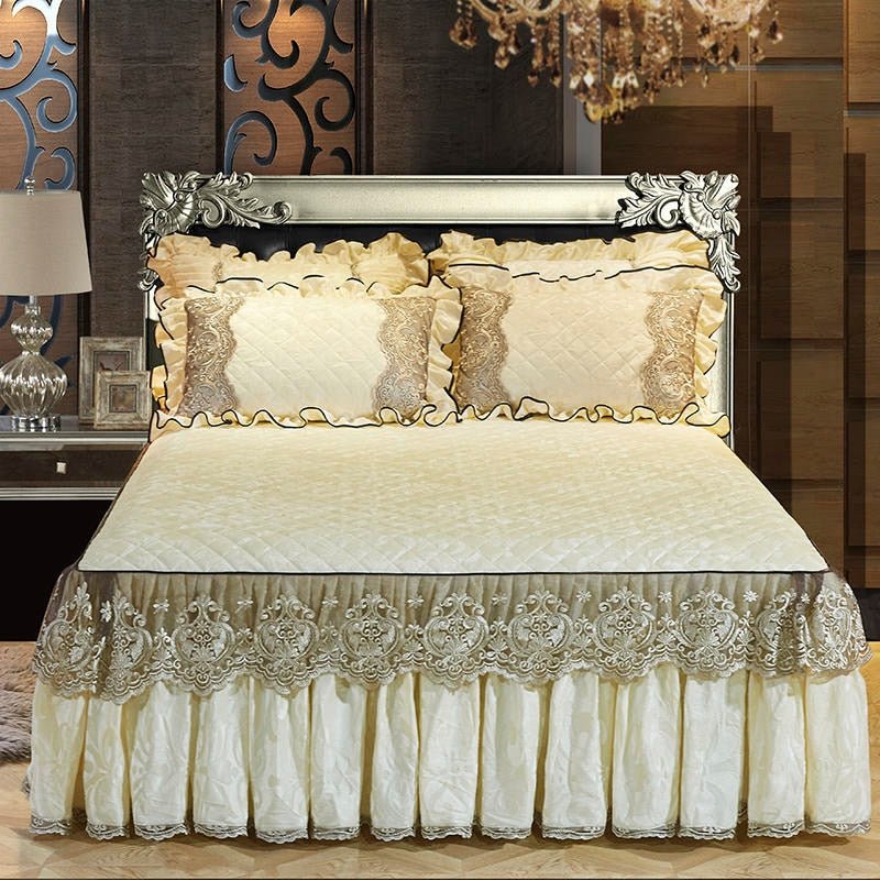 Europe Princess Bedding Set with Velvet Bed Skirt and Pillowcases for King Queen Size Mattress Cover - Casatrail.com