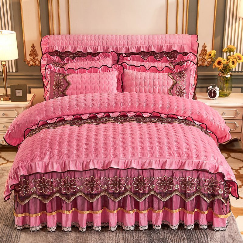 European Style Quilted Duvet Cover with Bed Skirt - Casatrail.com