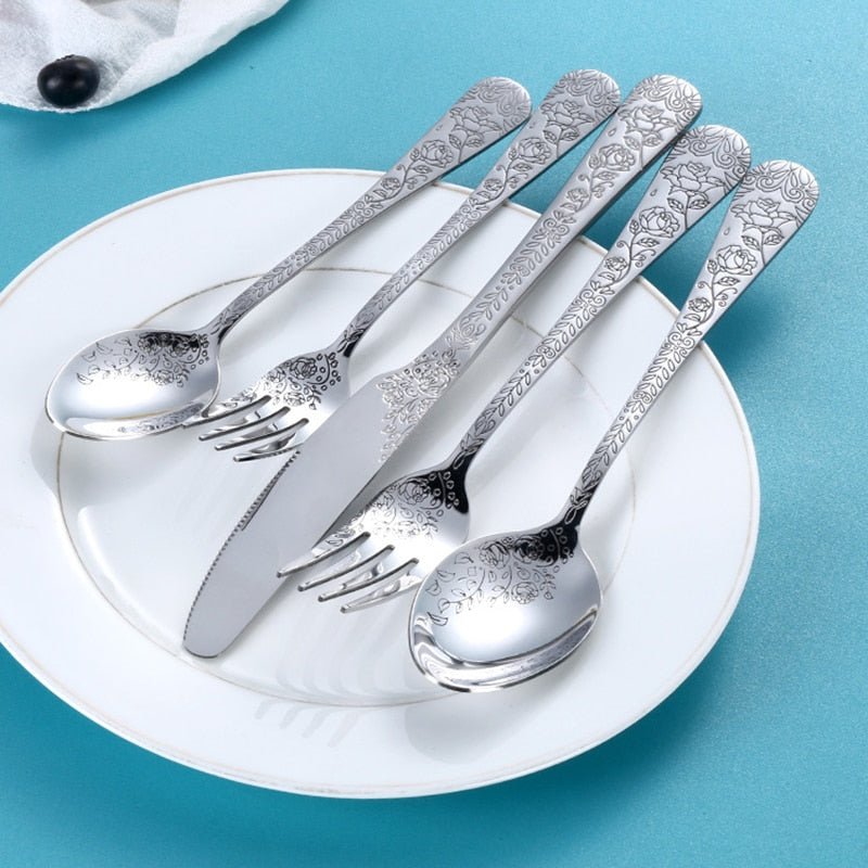 Exquisite Carving Stainless Steel Cutlery Set - Casatrail.com