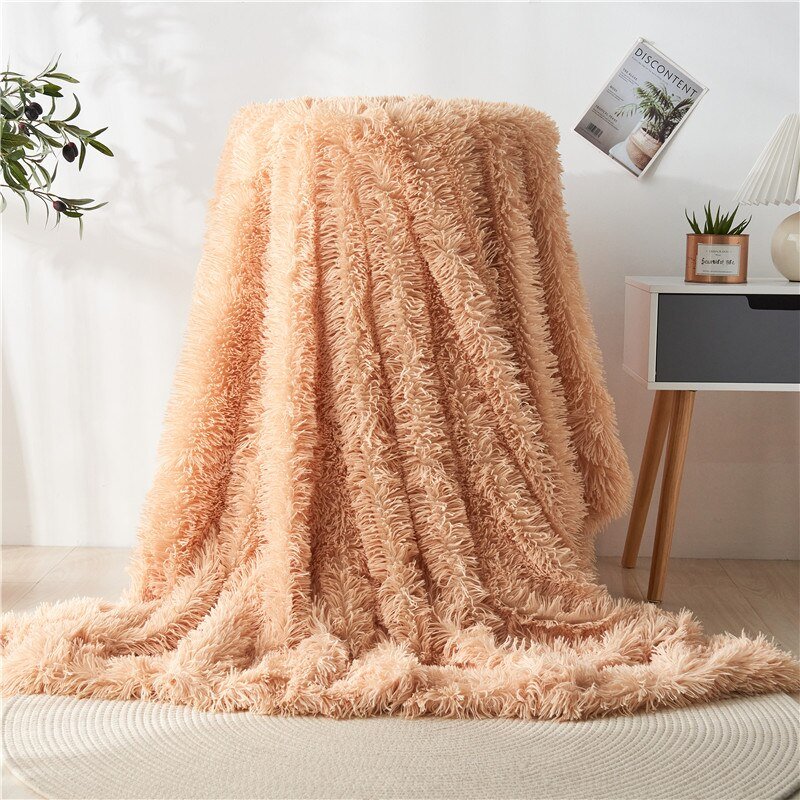 Faux Fur Throw Blanket - Casatrail.com