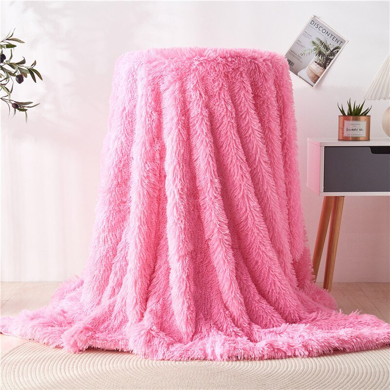 Faux Fur Throw Blanket - Casatrail.com