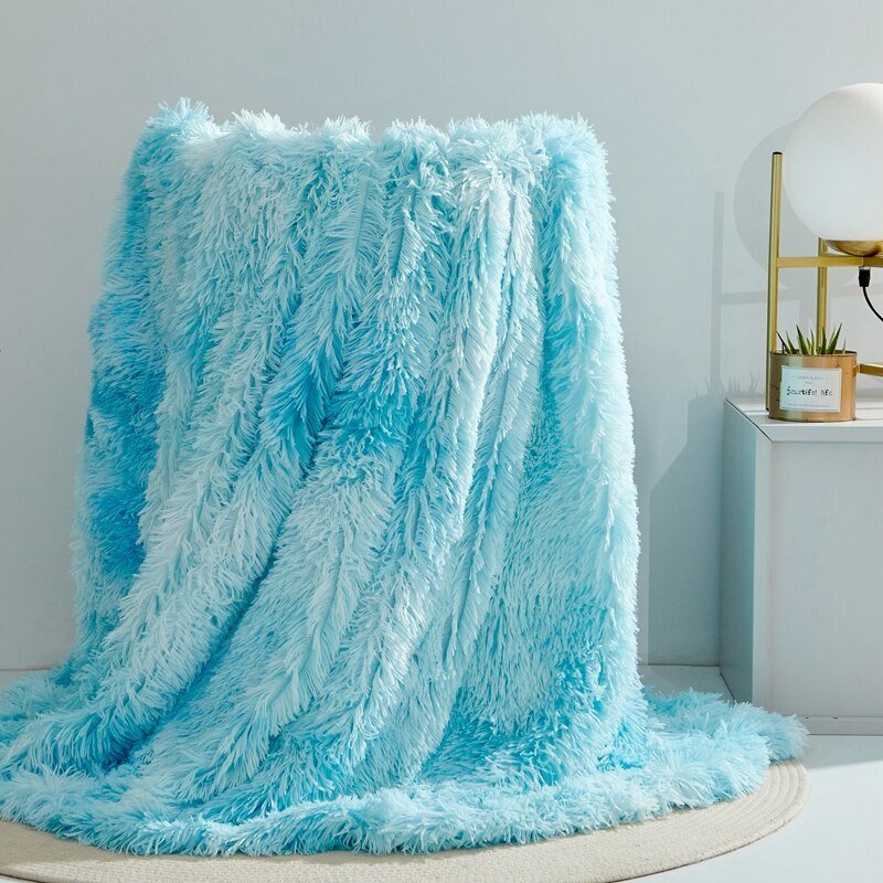 Faux Fur Throw Blanket - Casatrail.com