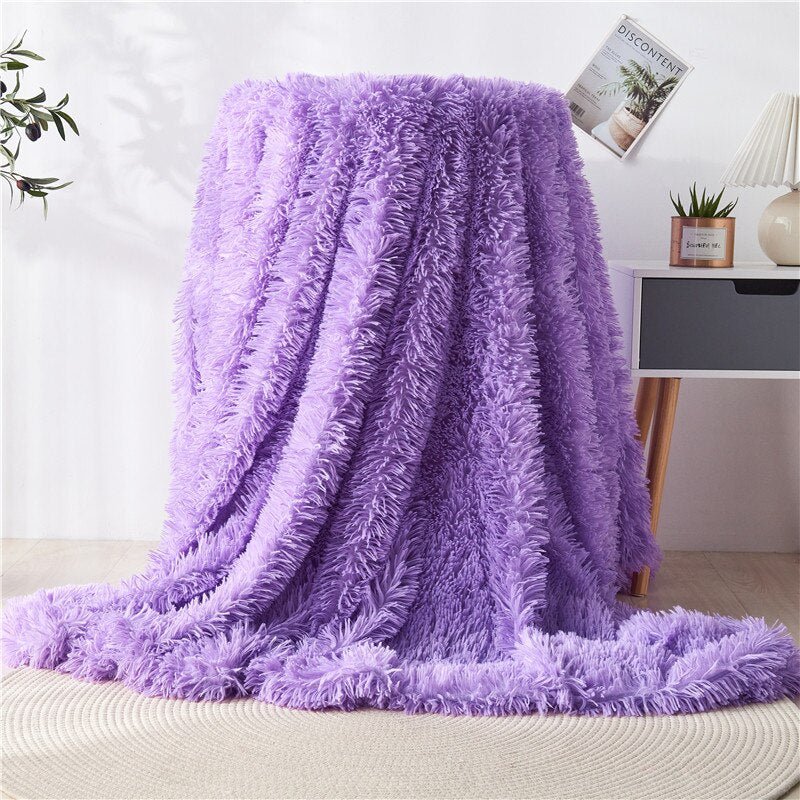 Faux Fur Throw Blanket - Casatrail.com