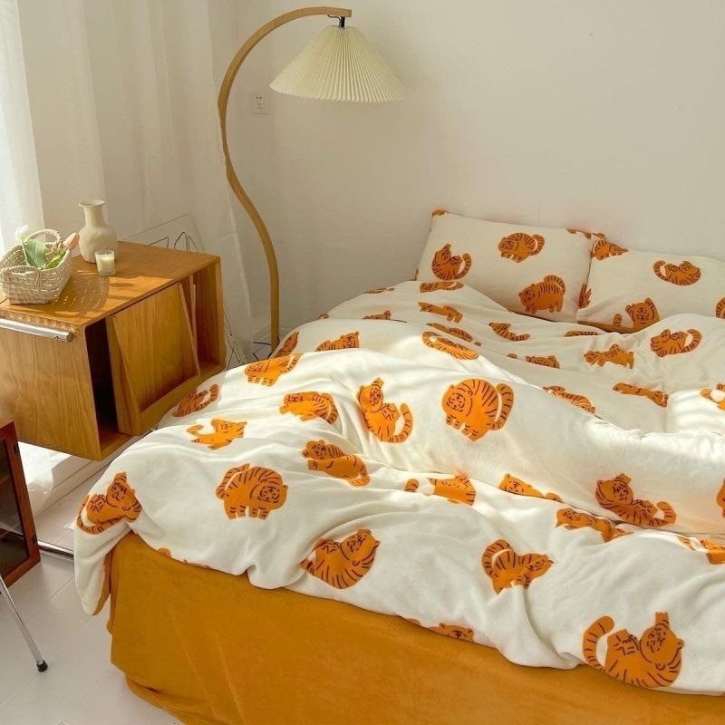 Floral Brushed Bedding Set with Soft Duvet Cover and Comforter - Casatrail.com